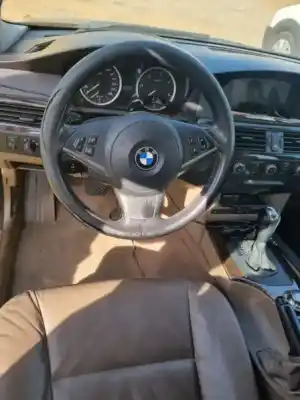 Veículo de Sucata bmw serie 5 berlina (e60) 525d do ano 2004 alimentado 256d2