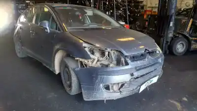Sloopvoertuig citroen c4 berlina sx van het jaar 2005 aangedreven 9hx