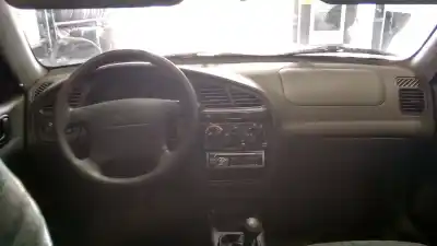 Veicolo di demolizione daewoo lanos cool dell'anno 1997 alimentato a15sms