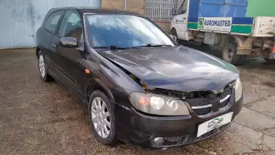 Véhicule à la ferraille nissan                                             almera (n16/e)                                                                                                                                                                                                                                             acenta                                                                                                                                                                                                                                                     de l'année 2003 alimenté yd22