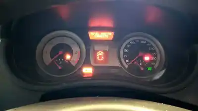 Veicolo di demolizione renault clio iii confort expression dell'anno 2006 alimentato k9k766