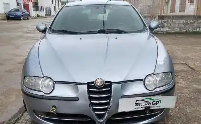 Vehículo de desguace ALFA ROMEO 147 (190) 1.6 TS 105 Sport del año 2004 con motor AR37203