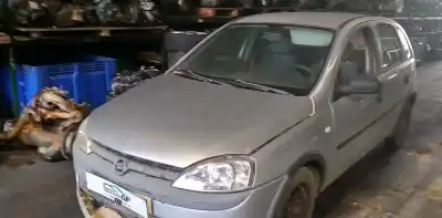 Здавання транспортного засобу opel corsa c club року 2001 потужний z12xe