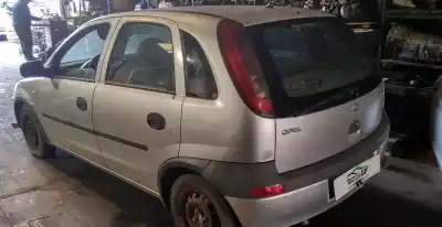 Здавання транспортного засобу opel corsa c club року 2001 потужний z12xe