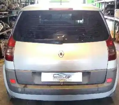 Vehicul casat renault                                            scenic ii                                                                                                                                                                                                                                                  confort authentique                                                                                                                                                                                                                                        al anului 2003 alimentat k9k