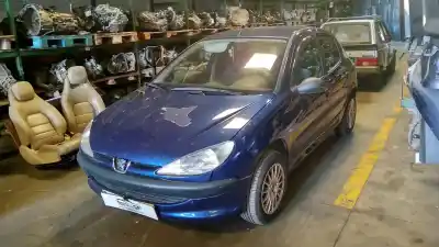 Verschrottungsfahrzeug peugeot                                            206 berlina                                                                                                                                                                                                                                                xr                                                                                                                                                                                                                                                         des jahres 2001 angetrieben wjy