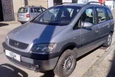 Veicolo di demolizione opel zafira a elegance dell'anno 2002 alimentato y22dtr