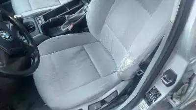 Veículo de Sucata bmw serie 3 touring (e46) 320d do ano 2000 alimentado 204d1