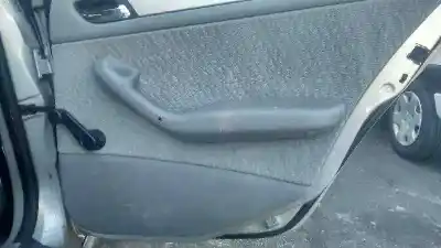 Veículo de Sucata bmw serie 3 touring (e46) 320d do ano 2000 alimentado 204d1