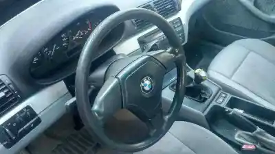 Veículo de Sucata bmw serie 3 touring (e46) 320d do ano 2000 alimentado 204d1