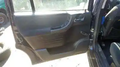 Veicolo di demolizione opel zafira a elegance dell'anno 2003 alimentato z18xe