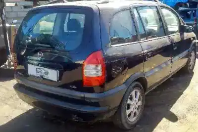 Veicolo di demolizione opel zafira a elegance dell'anno 2003 alimentato z18xe