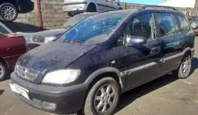 Veicolo di demolizione opel zafira a elegance dell'anno 2003 alimentato z18xe