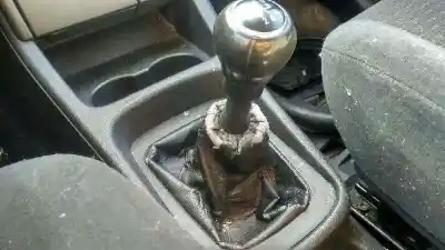 Veicolo di demolizione opel zafira a elegance dell'anno 2003 alimentato z18xe