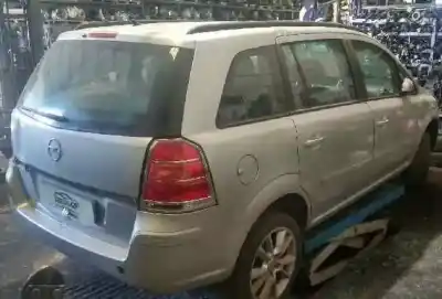 Veículo de Sucata opel zafira b cosmo do ano 2005 alimentado z19dt