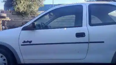 Veículo de Sucata opel corsa b fresh do ano 1994 alimentado c14nz