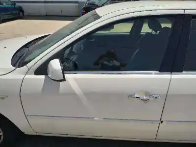 Veicolo di demolizione ford mondeo berlina (ge) ambiente (06.2003->) (d) dell'anno 2003 alimentato cfba