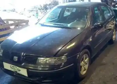 Veículo de Sucata seat leon (1m1) signo do ano 2004 alimentado asv