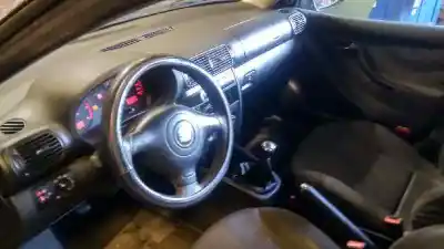 Veículo de Sucata seat leon (1m1) signo do ano 2004 alimentado asv