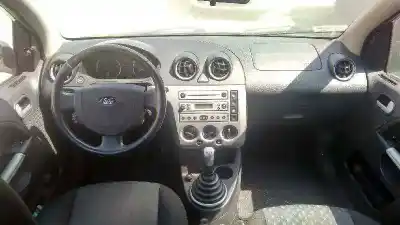 Veicolo di demolizione ford fiesta (cbk) ambiente dell'anno 2005 alimentato f6ja