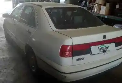 Здавання транспортного засобу seat toledo (1l) base року 1996 потужний adz