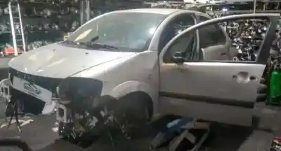 Veículo de Sucata citroen c3 1.4 hdi (68 cv) 1.4 hdi do ano 2007 alimentado 8hx