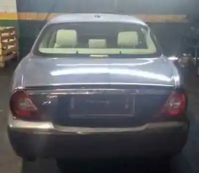 Veículo de Sucata jaguar xj 2.7 v6 diesel cat do ano 2005 alimentado 7b