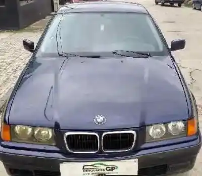 Vehículo de desguace BMW SERIE 3 BERLINA (E36) 318tds del año 1999 con motor 174T1D