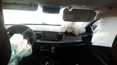 Veículo de Sucata kia rio (yb) attract do ano 2017 alimentado g4la