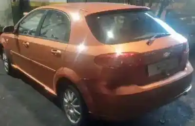 Veículo de Sucata chevrolet lacetti cdx do ano 2006 alimentado f16d3