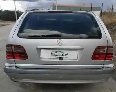 Vehículo de desguace mercedes clase e (w210) familiar 220 t cdi (210.206) del año 2004 con motor om611961