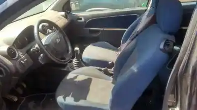 Veículo de Sucata ford fiesta (cbk) steel do ano 2005 alimentado fxjb