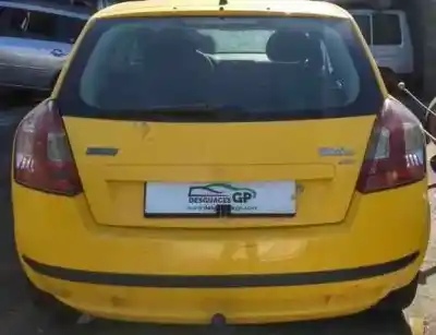 Vehicul casat fiat stilo (192) 1.9 jtd cat al anului 2002 alimentat 192a1000