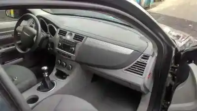 Veículo de Sucata chrysler sebring berlina 2.0 crd limited do ano 2008 alimentado ecd