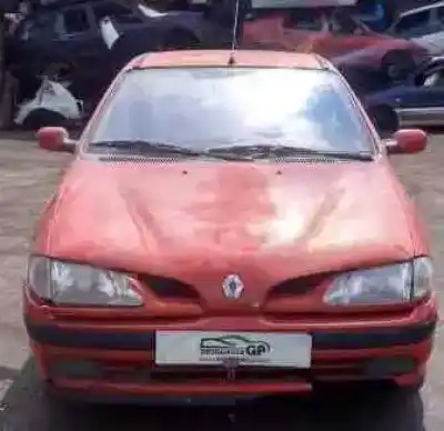 Vehículo de desguace RENAULT MEGANE I CLASSIC (LA0) 1.9 Diesel del año 1999 con motor F8Q