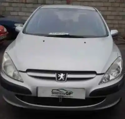 Vehículo de desguace PEUGEOT 307 (S1) XR del año 2001 con motor RHY