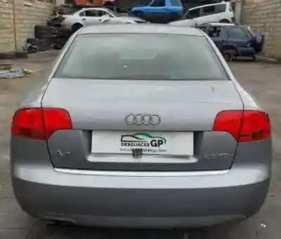 Veículo de Sucata audi a4 berlina (8e) 2.0 tdi 16v (103kw) do ano 2004 alimentado bre