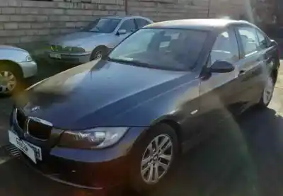 Veículo de Sucata bmw serie 3 berlina (e90) 320d do ano 2008 alimentado n47d20a