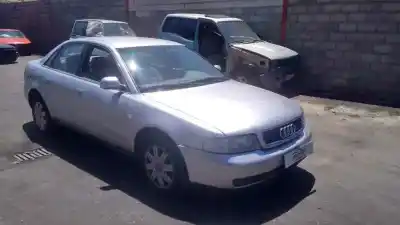 Veículo de Sucata audi a4 berlina (b5) 2.5 tdi do ano 2000 alimentado akn