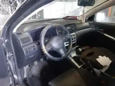 Veículo de Sucata toyota corolla (_e12_) 1.4 d (nde120_) do ano 2006 alimentado 1ndtv