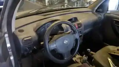 Veicolo di demolizione opel combo familiar dell'anno 2002 alimentato y17dt