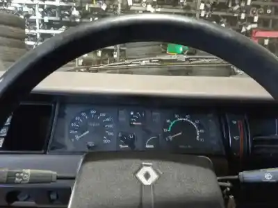 Veicolo di demolizione renault r 11 tse dell'anno 1988 alimentato c2j