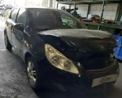Veicolo di demolizione opel corsa d ´´111 years´´ dell'anno 2007 alimentato z13dth