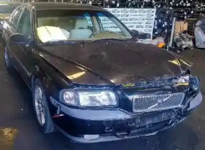 Véhicule à la ferraille volvo s80 berlina d5 de l'année 2002 alimenté d5244t
