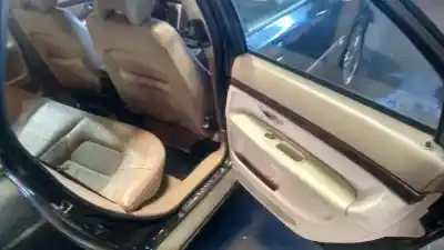 Véhicule à la ferraille volvo s80 berlina d5 de l'année 2002 alimenté d5244t