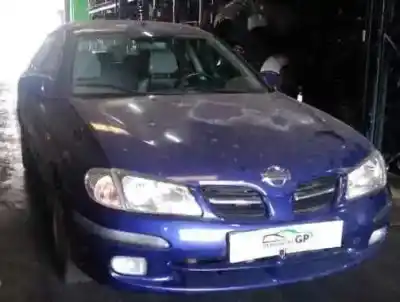 Véhicule à la ferraille nissan                                             almera (n16/e)                                                                                                                                                                                                                                             acenta                                                                                                                                                                                                                                                     de l'année 2002 alimenté yd22ddt