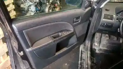 Veicolo di demolizione ford mondeo berlina (ge) ambiente dell'anno 2003 alimentato hjbb