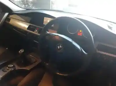 Sloopvoertuig bmw serie 5 berlina (e60) 525i van het jaar 2004 aangedreven m54b25