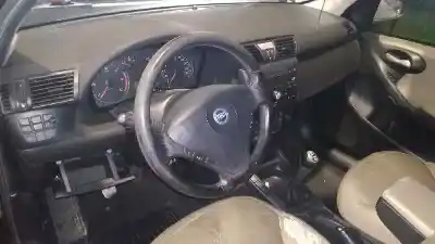 Sloopvoertuig fiat stilo (192) 1.9 jtd cat van het jaar 2001 aangedreven 192a1000
