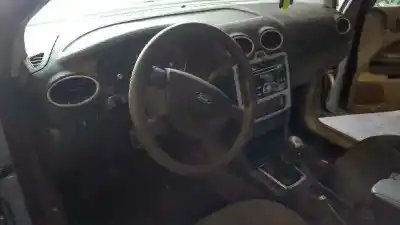 Veicolo di demolizione ford focus berlina (cap) trend dell'anno 2005 alimentato g8da